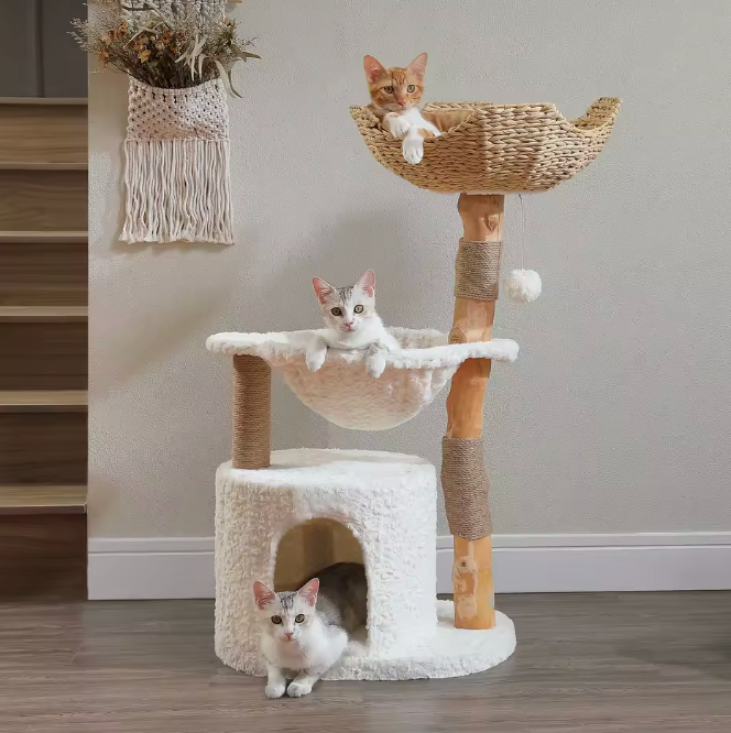Arbre à chat en bois avec 2 hamacs, niche et poteaux en sisal 102 cm