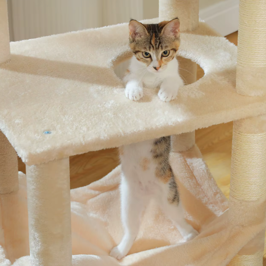 Arbre à chat 140 cm avec niche, hamac et poteaux en sisal