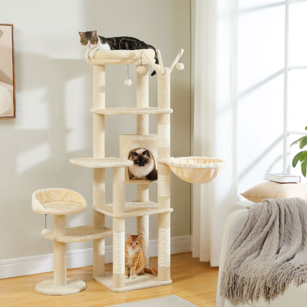 Arbre à chat 150 cm avec niches, hamac, plateformes et poteaux en sisal
