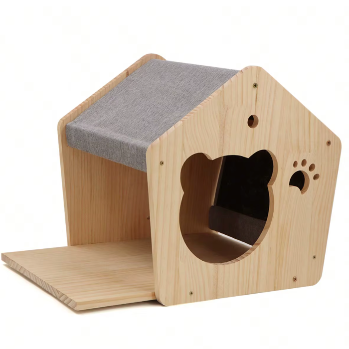 Parcours mural pour chat avec niches en bois, plateformes et pont suspendu