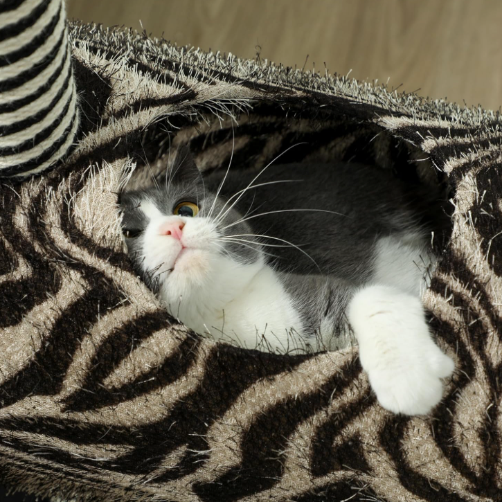 Arbre à chat avec tunnel et poteaux sisal – 93 cm