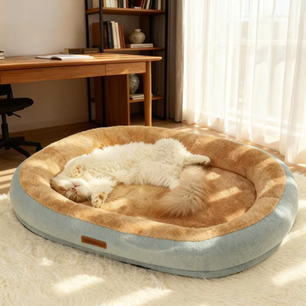 Panier ovale en peluche pour chat avec rebords