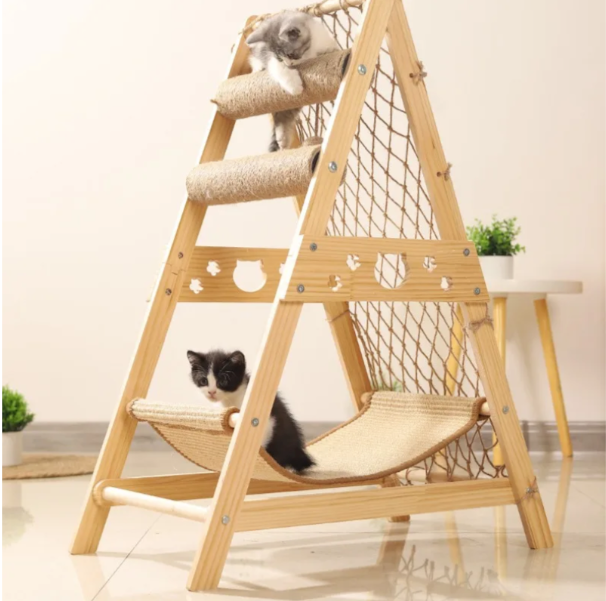 Arbre à chat triangulaire en bois avec filet d’escalade et hamac 85 cm