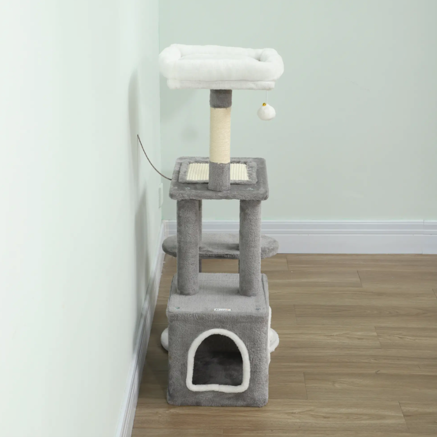 Arbre à chat multi-niveaux avec niche, plateformes et poteaux sisal – 107 cm