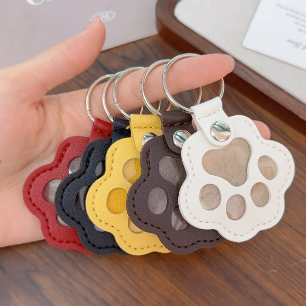 🎁 Porte-clés patte de chat — OFFERT