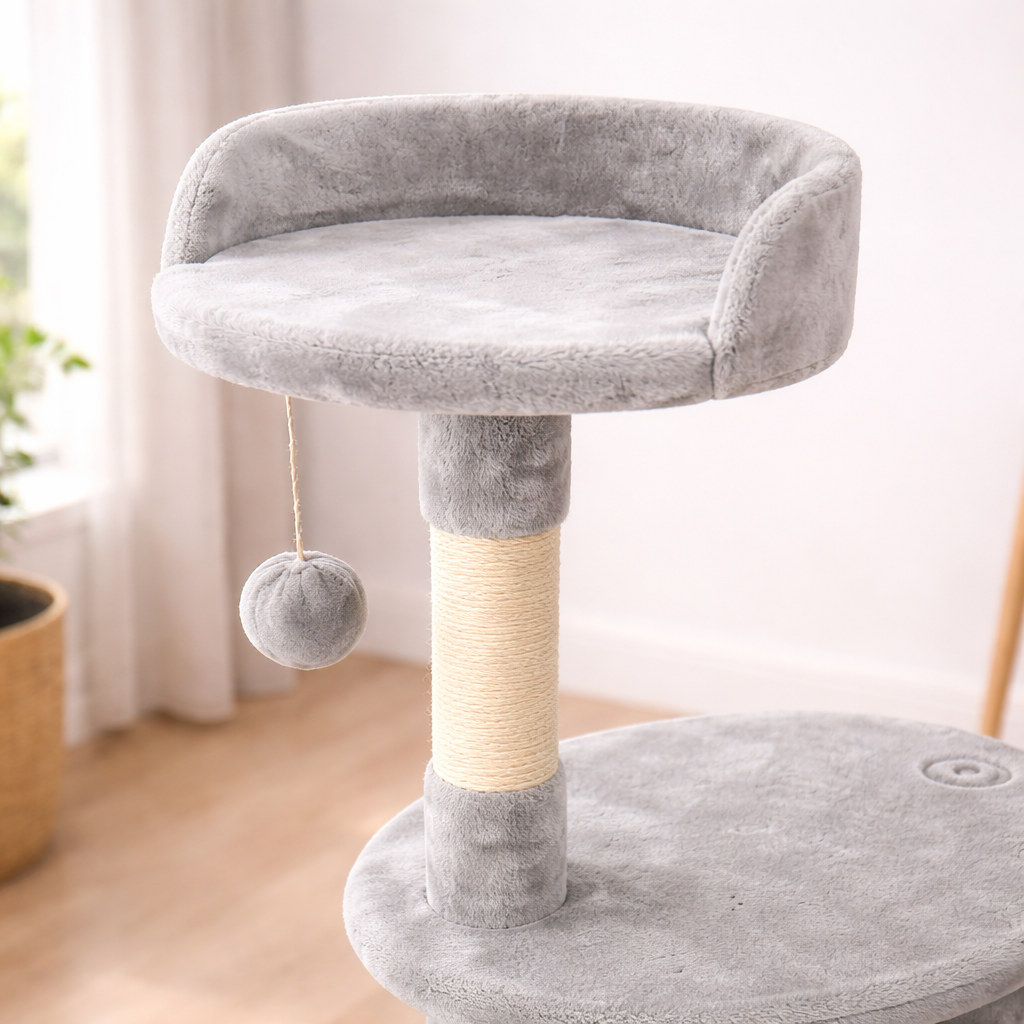 Arbre à chat 112 cm avec niche, plateformes et poteaux en sisal