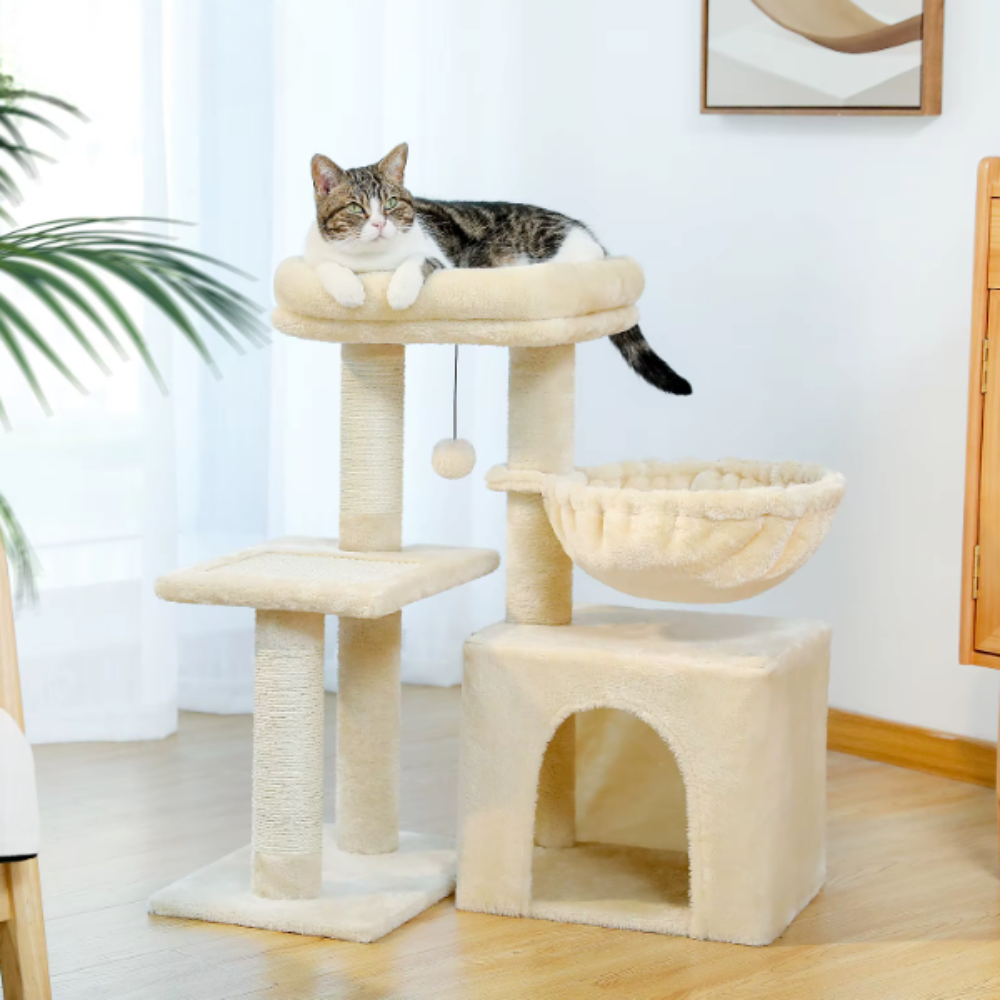 Arbre à chat 73 cm avec niche, hamac, plateforme et poteaux en sisal