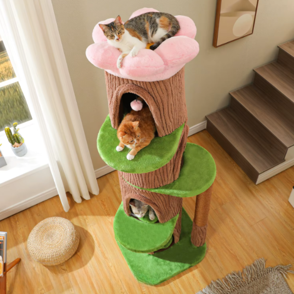 Arbre à chat multi-niveaux style tronc avec niches et plateformes